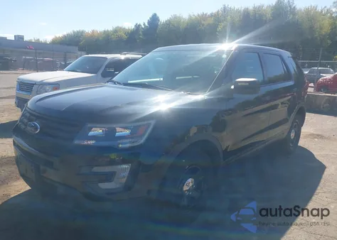 2017 Ford Police Interceptor из США, поврежденный, VIN 1FM5K8AR0HGE01669